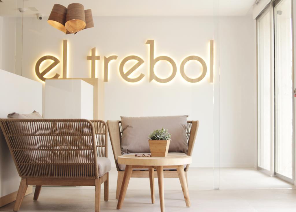 El Trebol Bar & Hotel Only Adults Карбонерас Екстериор снимка